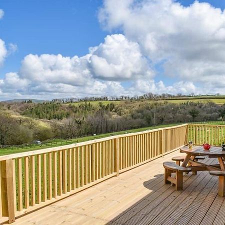 Brook Lodge Liskeard Exterior photo