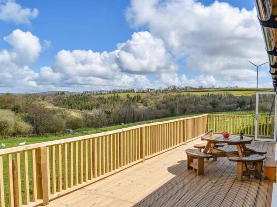 Brook Lodge Liskeard Exterior photo